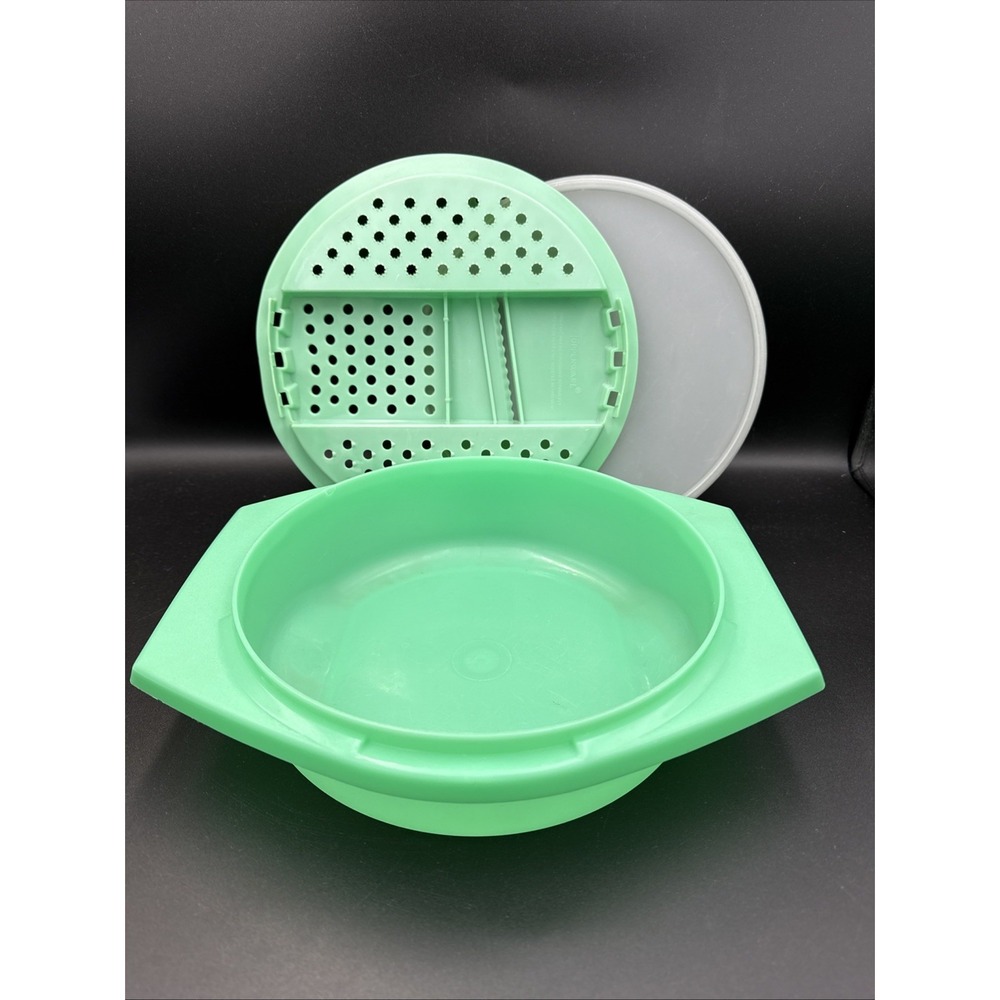 Tupperware Vtg Jadeite Green Salad Serving Bowl Lettuce Cheese Grater + Lid 786